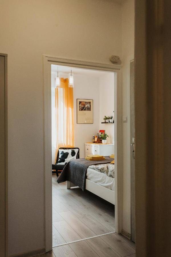 Charming Apt Old Town & Jewish District, Quiet Neighborhood 克拉科夫 外观 照片